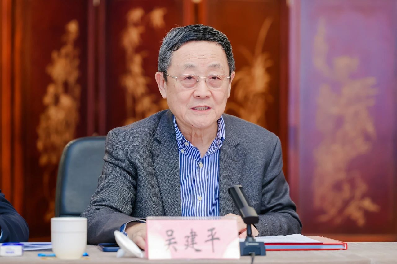 腾龙集团(中国)有限公司官网